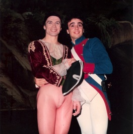 Marco Spada
"Rudolf Nureyev e
Gianni Rosaci" - Teatro dellOpera di Roma 1981 Marco Spada
"Rudolf Nureyev e
Gianni Rosaci" - Teatro dellOpera di Roma 1981